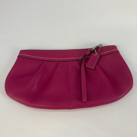 Coach Large magenta leather wristlet with charm - Picture 1 of 7